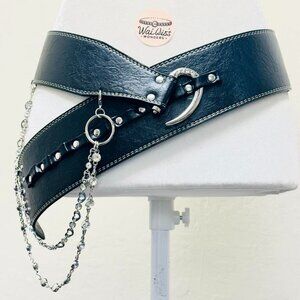 Y2K 2000s style Black and silver leather belt with gothic charm